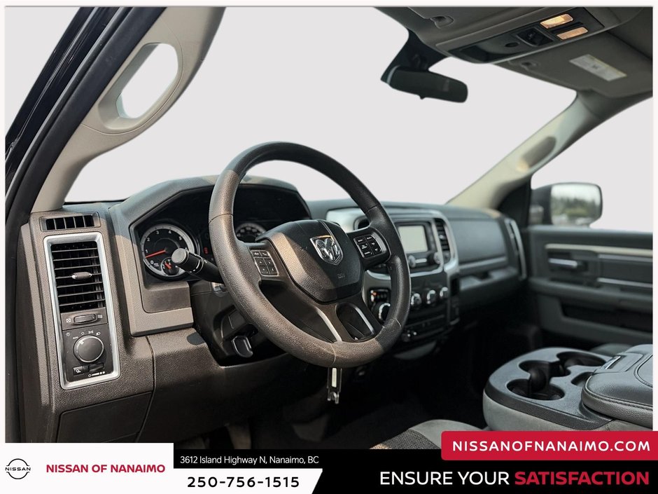 2019 Ram 1500 Classic SLT-14