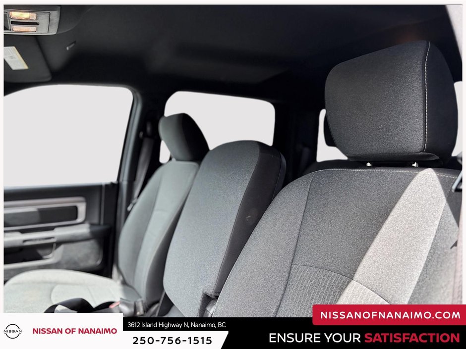 2021 Ram 1500 Classic Warlock-23