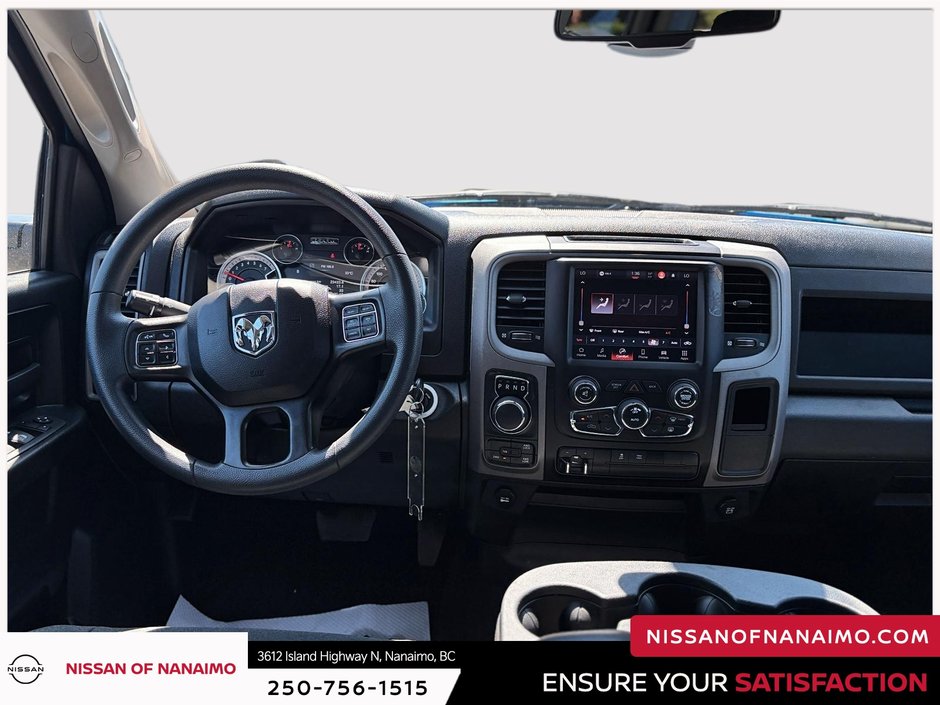 2023 Ram 1500 Classic Express-13