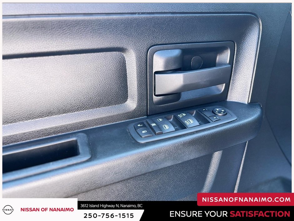 2023 Ram 1500 Classic Express-22