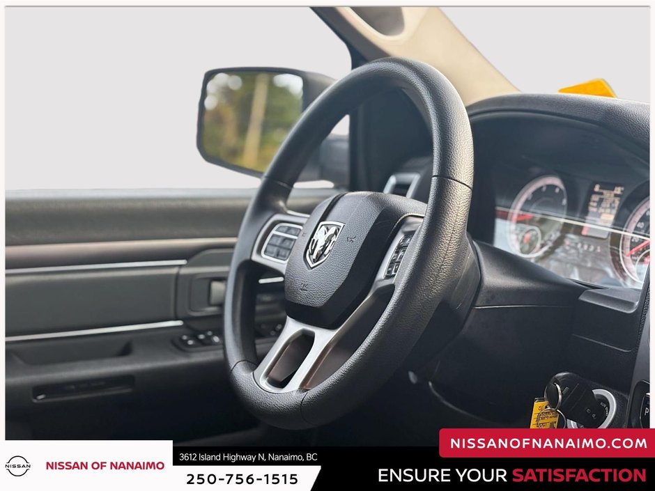 2023 Ram 1500 Classic SLT-26