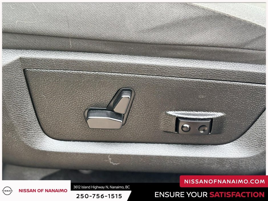 2023 Ram 1500 Classic SLT-9