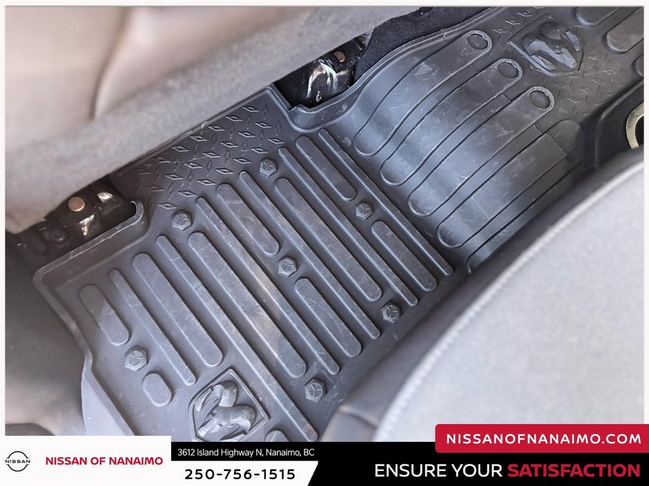 2023 Ram 1500 Classic Express-11