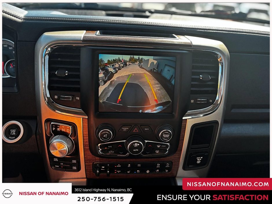 2015 Ram 1500 Laramie-31