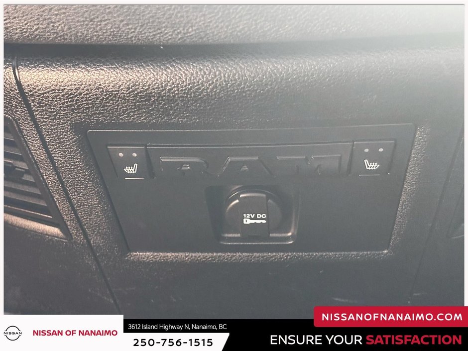 2015 Ram 1500 Laramie-12