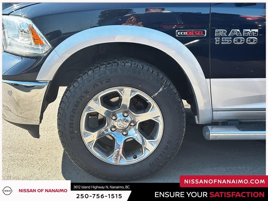 2015 Ram 1500 Laramie-33