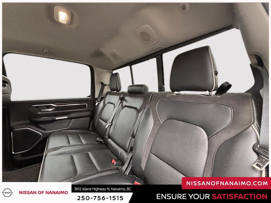 2022 Ram 1500 Laramie-11