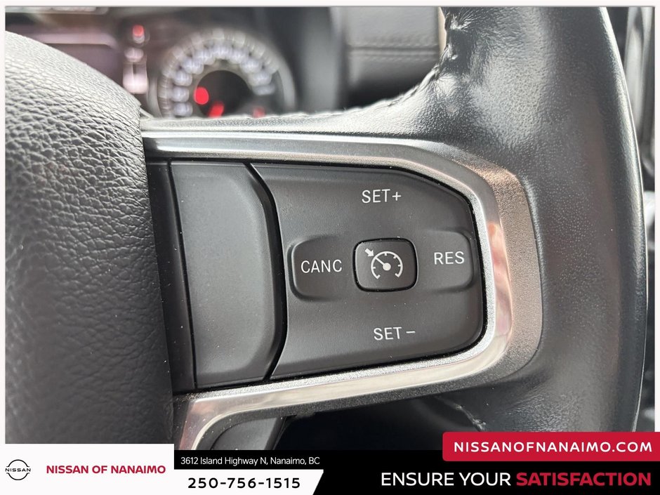 2022 Ram 1500 Laramie-27