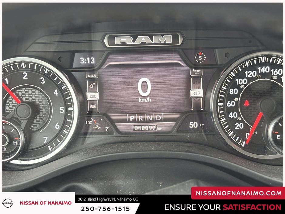 2022 Ram 1500 Laramie-28