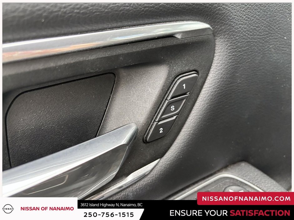 2022 Ram 1500 Laramie-24