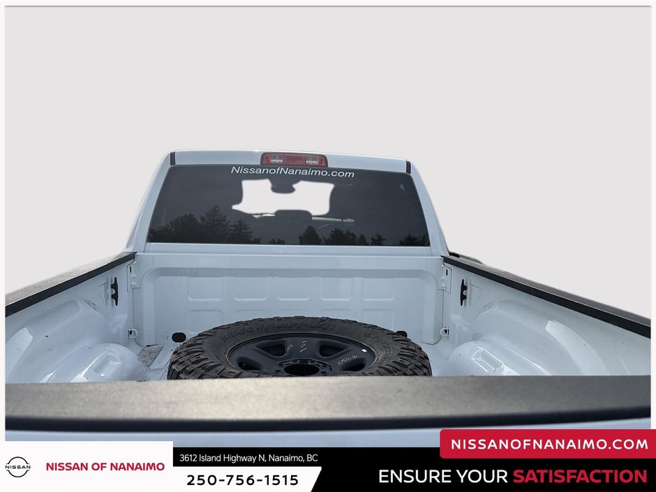 2024 Ram 3500 Big Horn-9