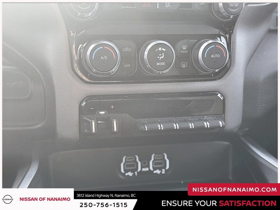 2024 Ram 3500 Big Horn-18