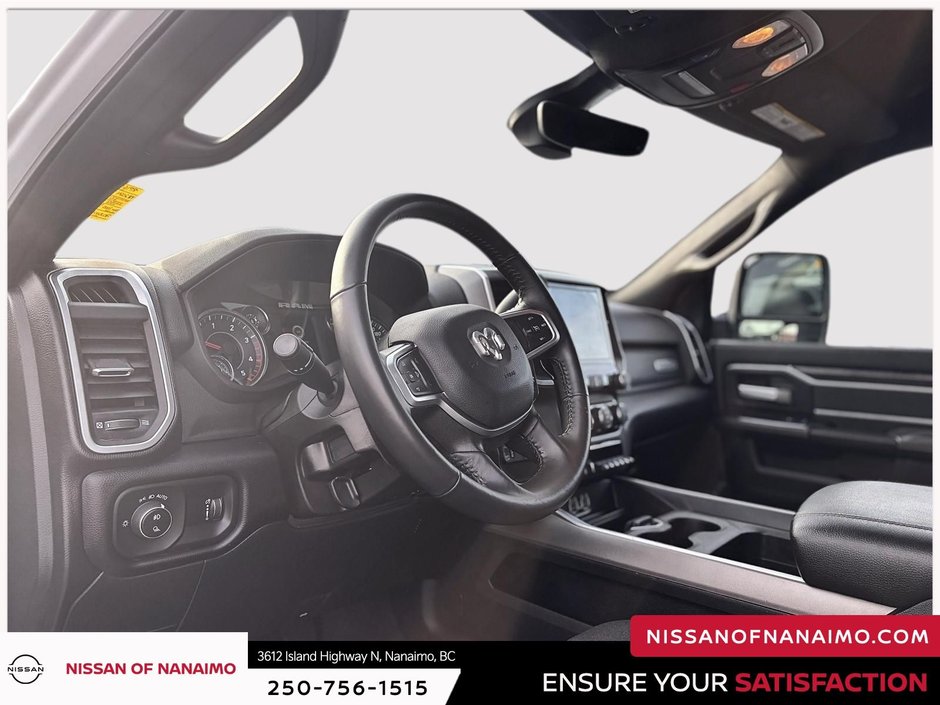 2024 Ram 3500 Big Horn-24