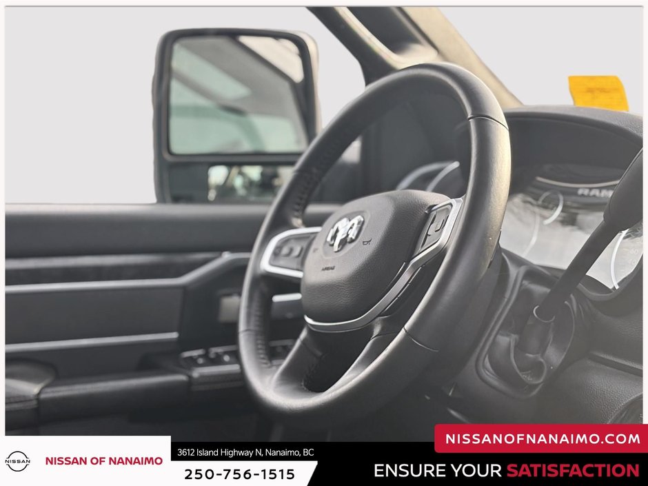 2024 Ram 3500 Big Horn-23