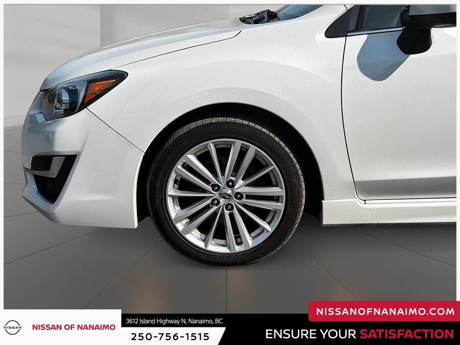 2016 Subaru Impreza 2.0i-31