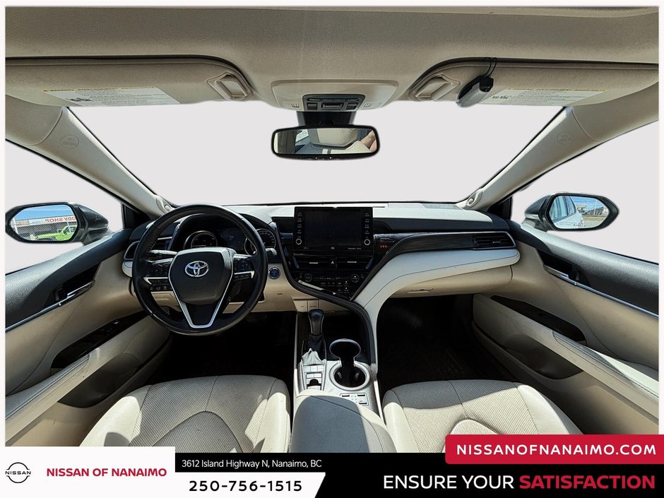 2021 Toyota Camry Hybrid XLE-11