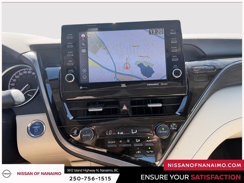 2021 Toyota Camry Hybrid XLE-35