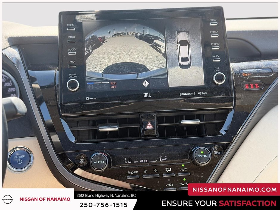 2021 Toyota Camry Hybrid XLE-34