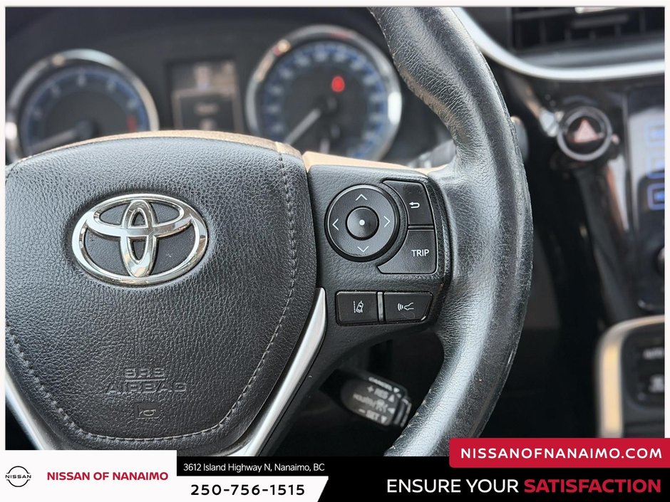2018 Toyota Corolla LE-11