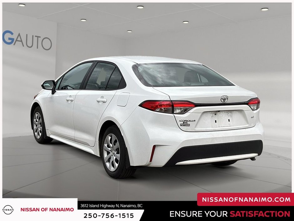 2022 Toyota Corolla LE-6