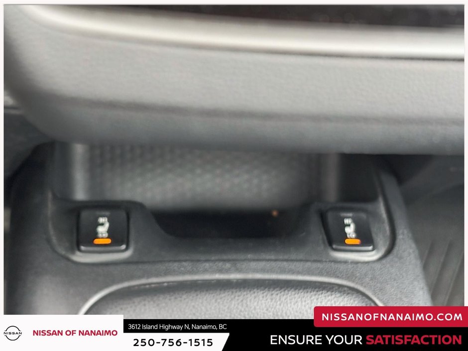 2022 Toyota Corolla LE-22