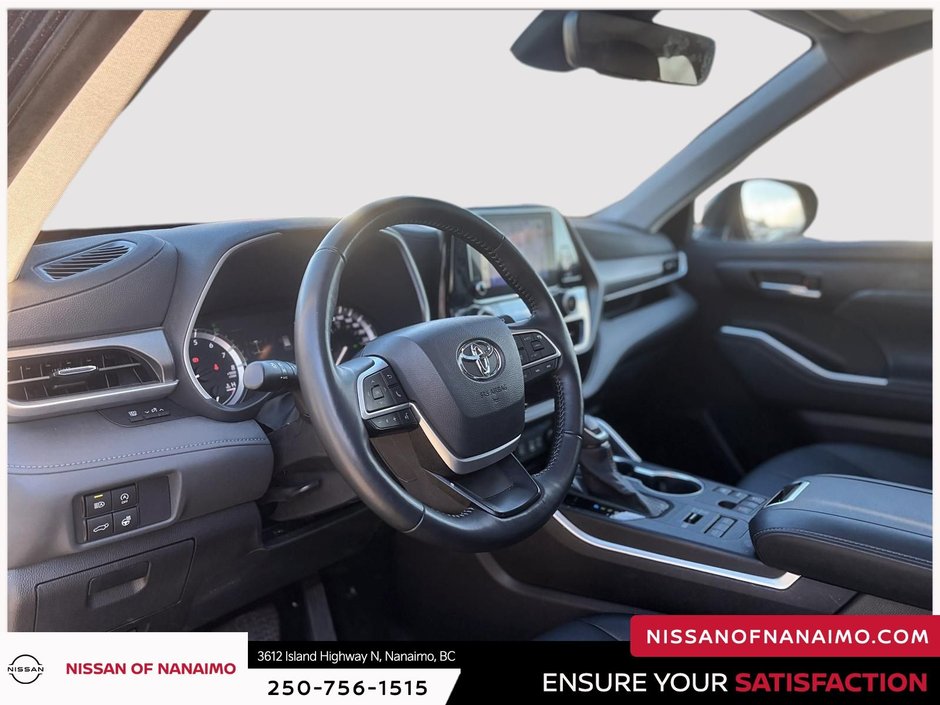 2025 Toyota Highlander XLE-26