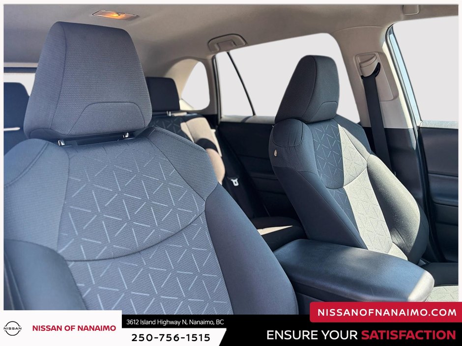 2021 Toyota RAV4 LE-18