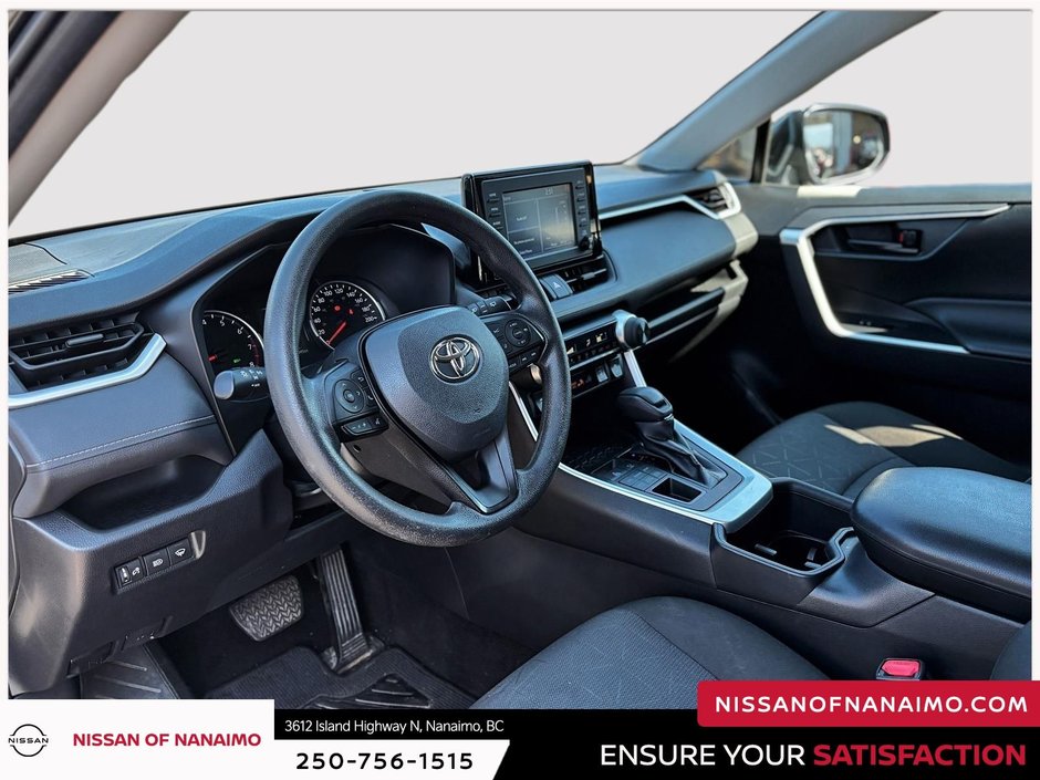 2022 Toyota RAV4 LE-21