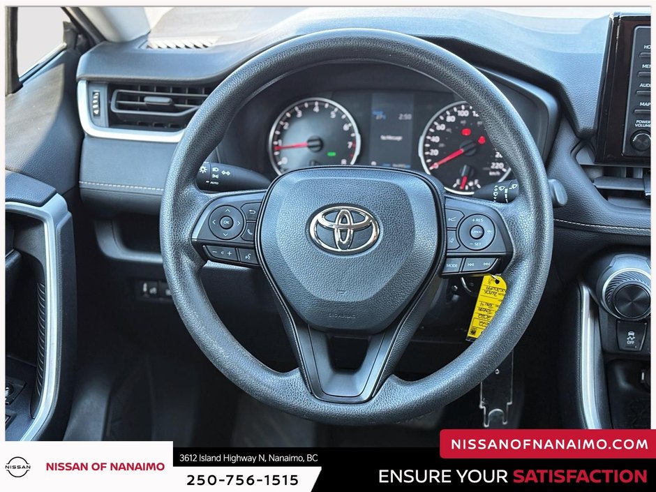 2022 Toyota RAV4 LE-16