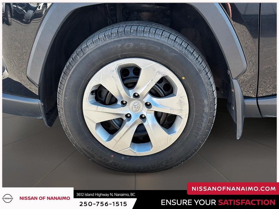 2022 Toyota RAV4 LE-25