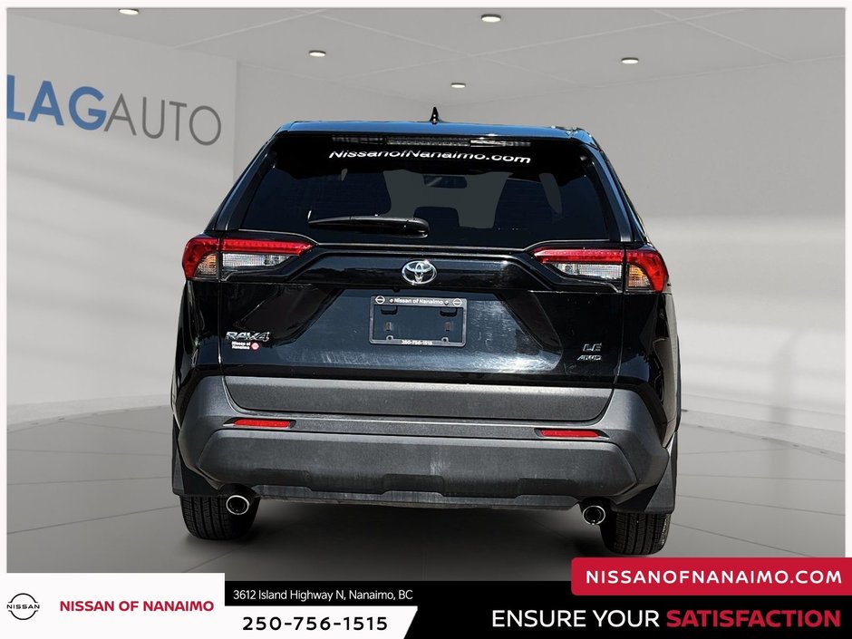 2022 Toyota RAV4 LE-5