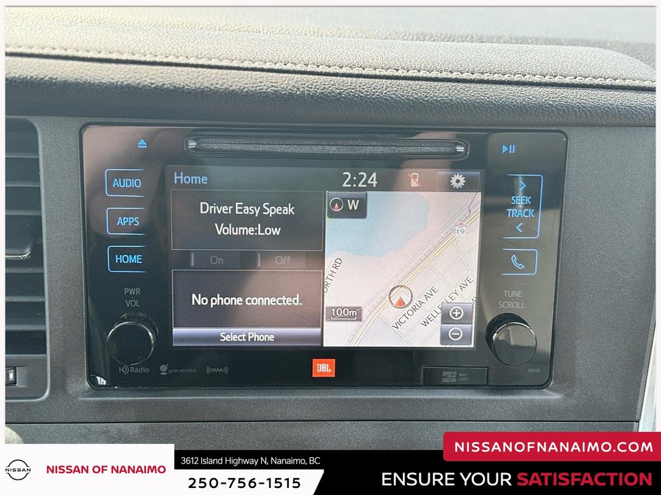2017 Toyota Sienna Limited AWD-37
