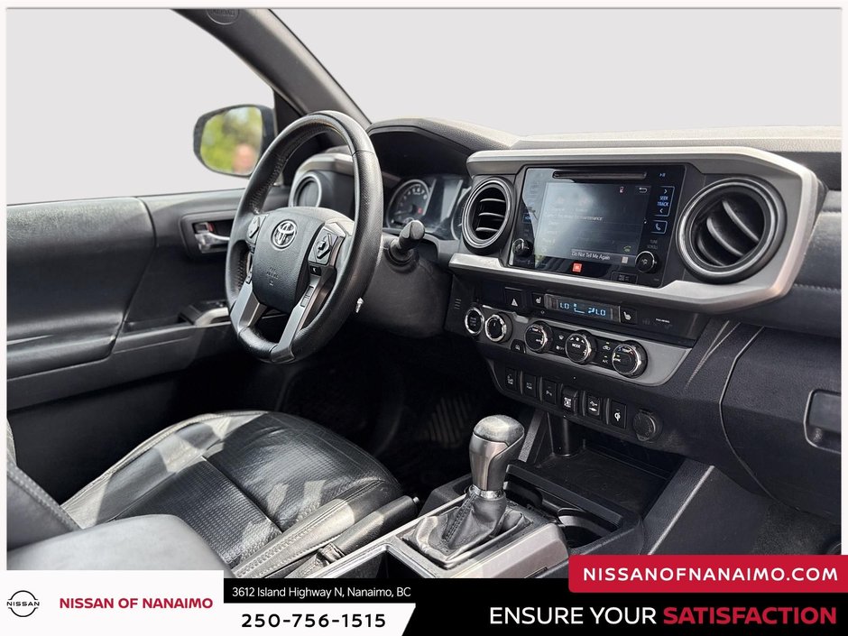 2019 Toyota Tacoma Limited-34