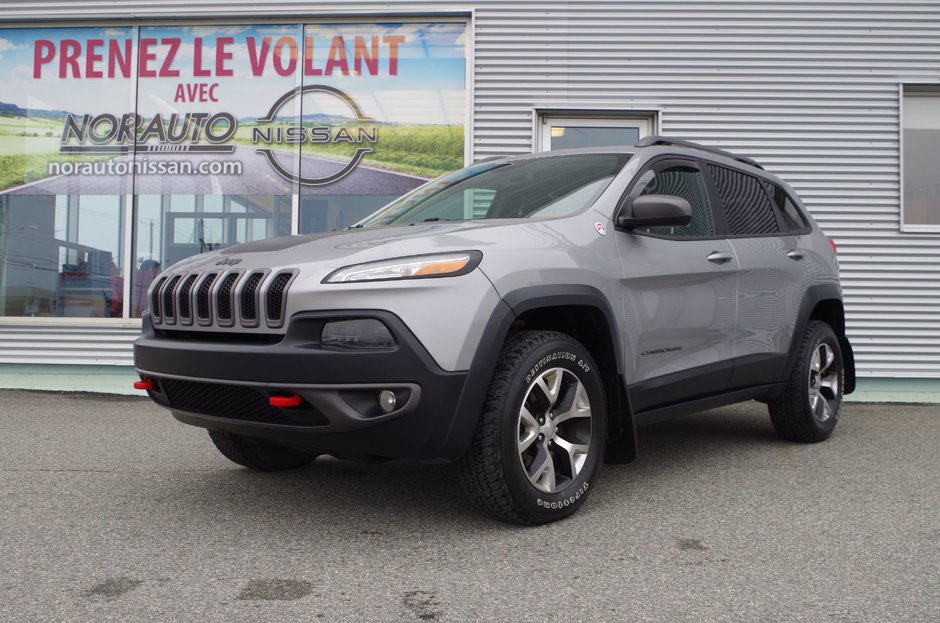 2015  Cherokee Trailhawk AWD in Amos, Quebec