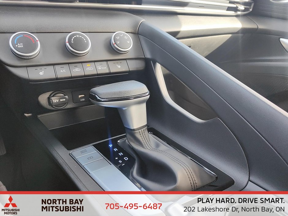 2025 Hyundai ELANTRA ESSENTIAL-15