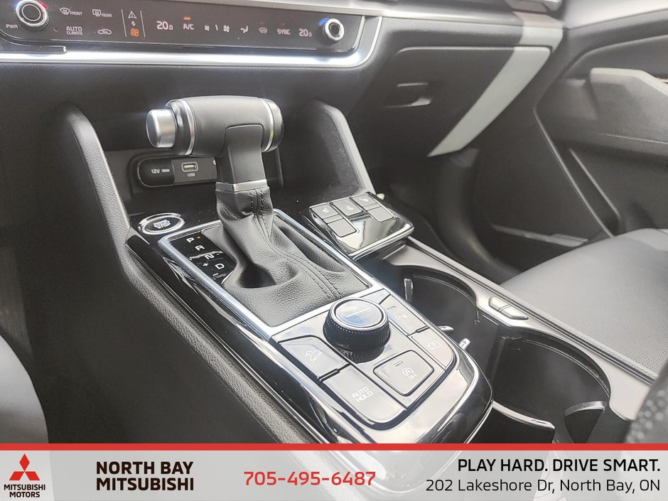 2023 Kia SPORTAGE EX-16