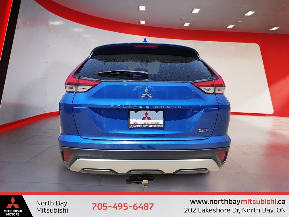 2022 Mitsubishi ECLIPSE CROSS SE-2