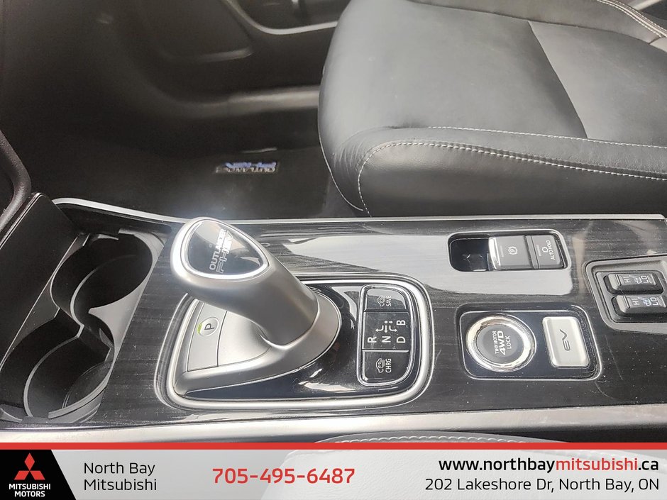 2018 Mitsubishi OUTLANDER PHEV GT-14