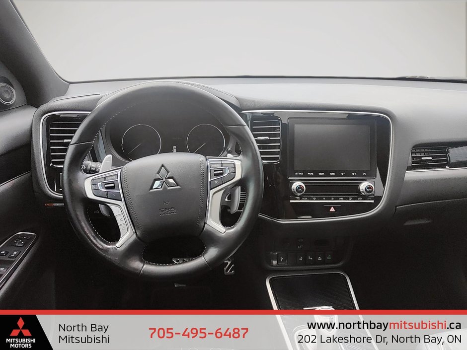 2022 Mitsubishi OUTLANDER PHEV BLACK EDITION-9