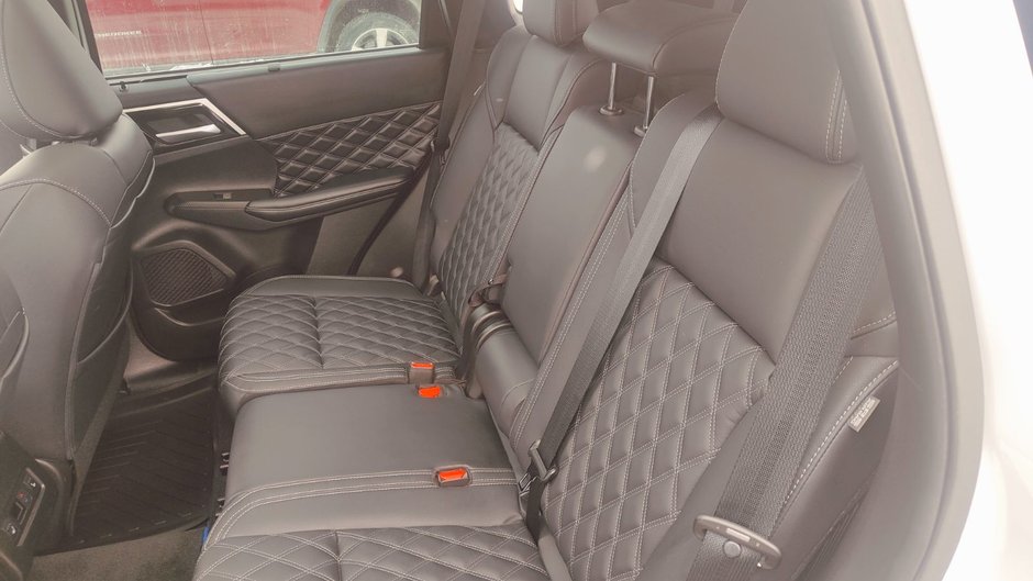 2023 Mitsubishi OUTLANDER PHEV GT-7