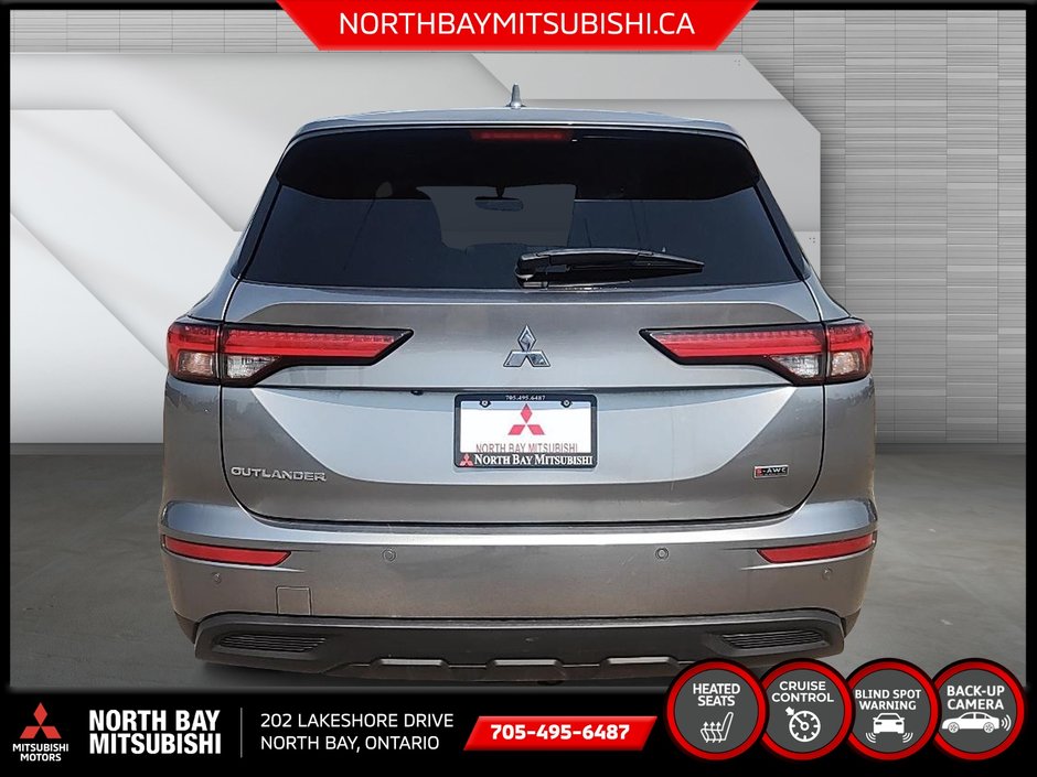 2022 Mitsubishi Outlander ES-2