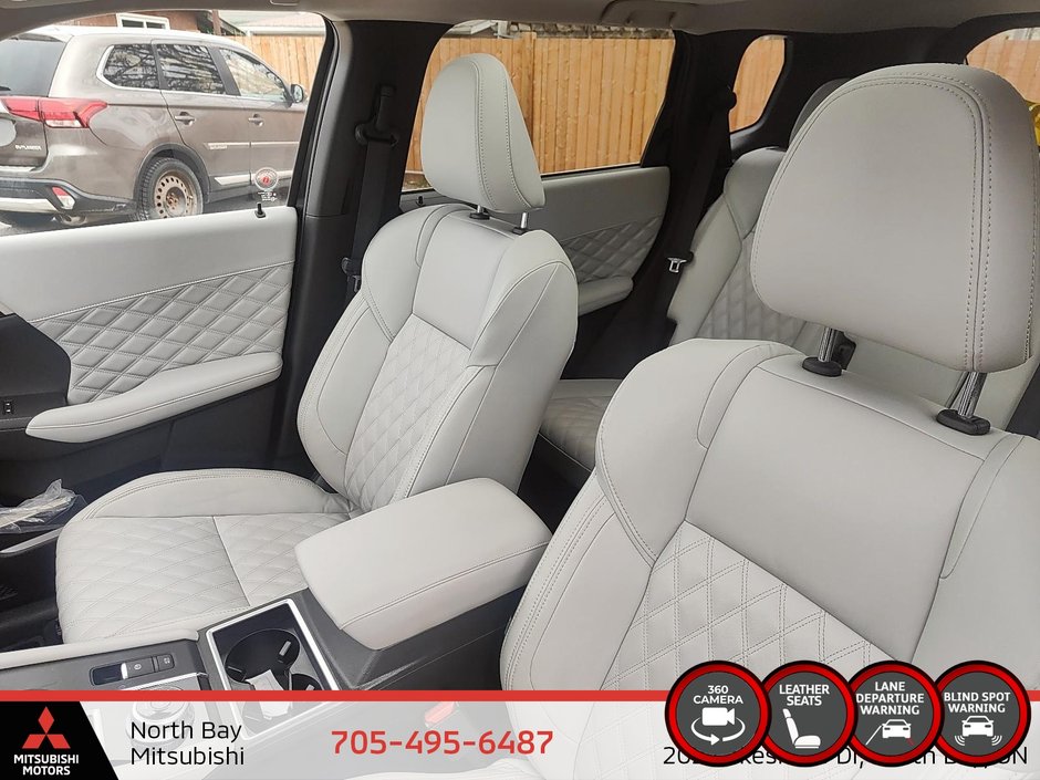 2024 Mitsubishi OUTLANDER SEL-7
