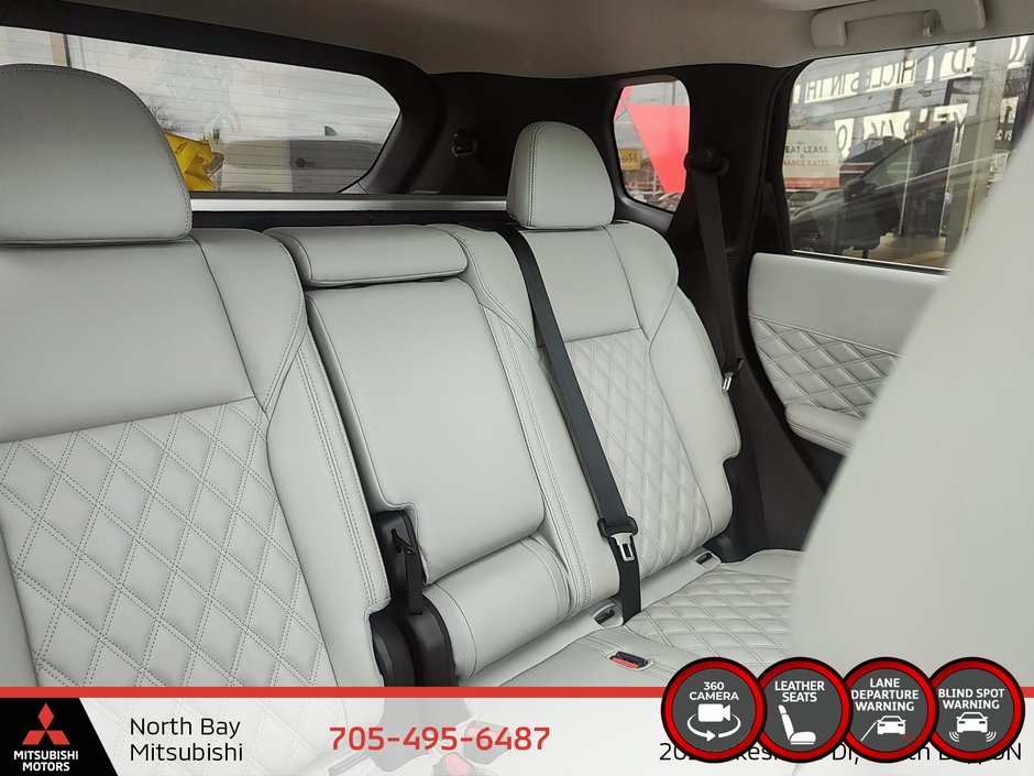 2024 Mitsubishi OUTLANDER SEL-16