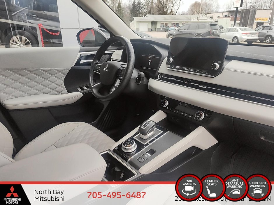 2024 Mitsubishi OUTLANDER SEL-14