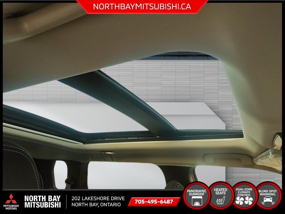 2025 Mitsubishi OUTLANDER SE-11