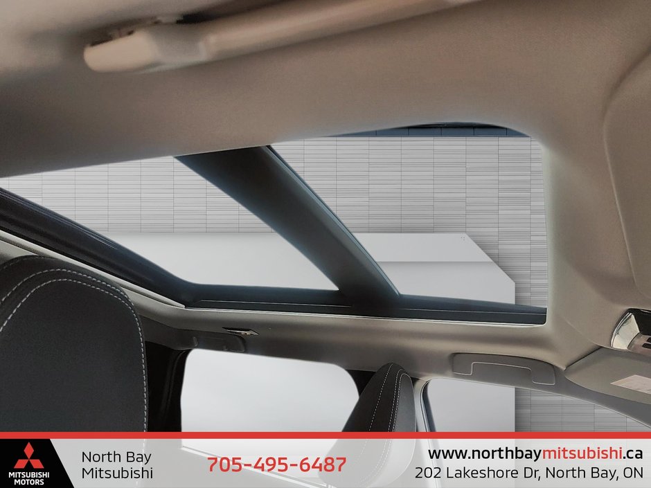 2026 Mitsubishi OUTLANDER SE-14