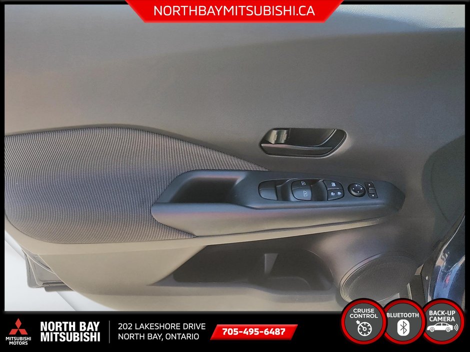 2020 Nissan KICKS S-7