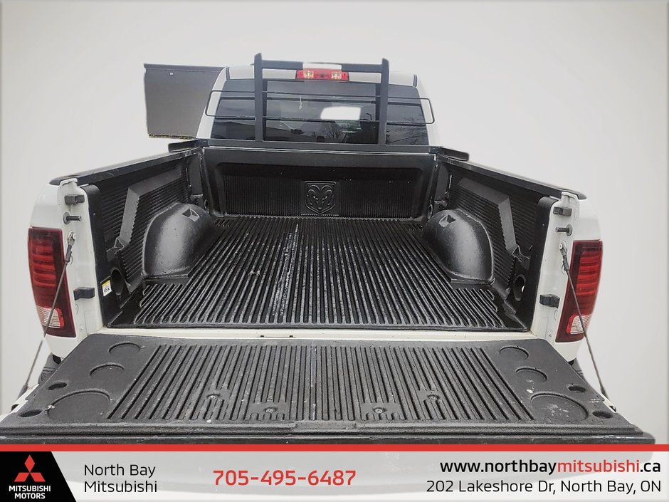 2022 Ram 1500 CLASSIC WARLOCK-10