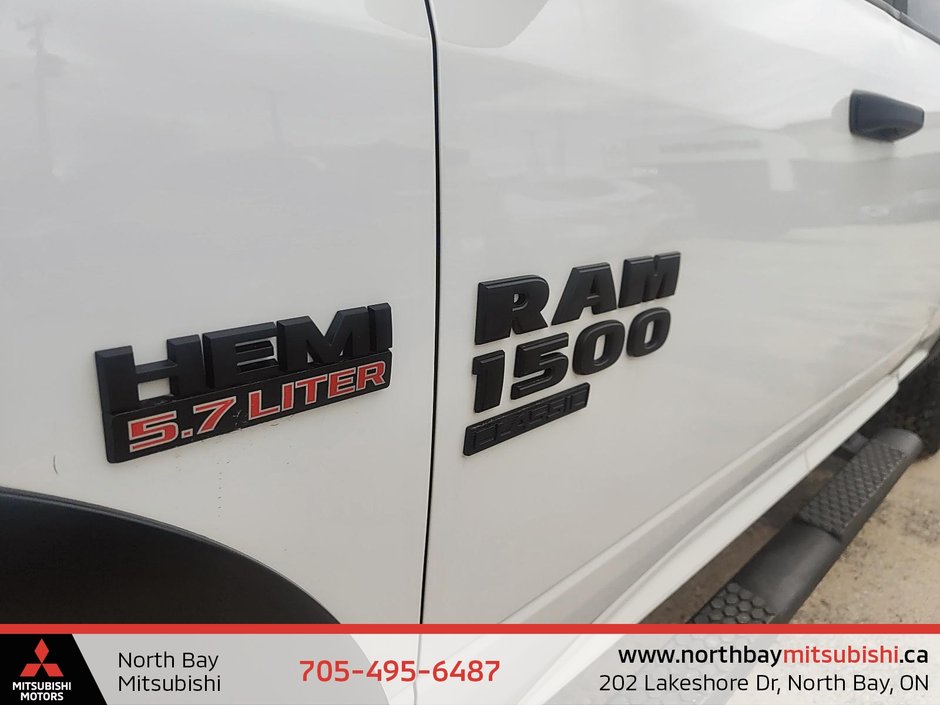 2022 Ram 1500 CLASSIC WARLOCK-4