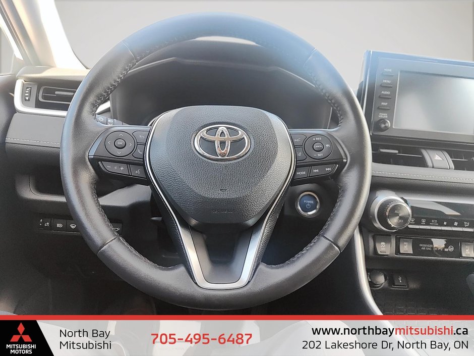 2021 Toyota RAV4 HYBRID XLE-10